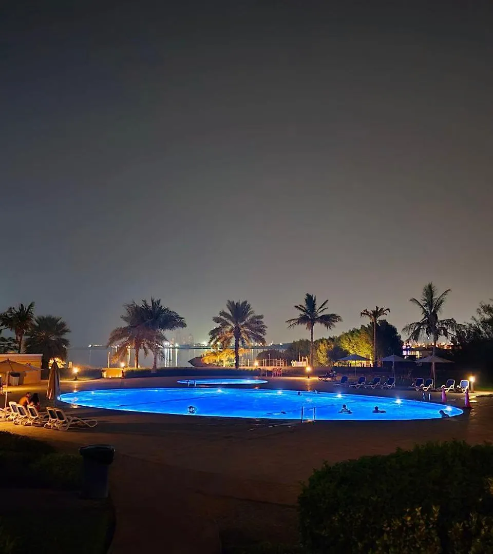 Seaview Escape Family Two-Bedroom Apartment With Seaview Ras al-Khaimah