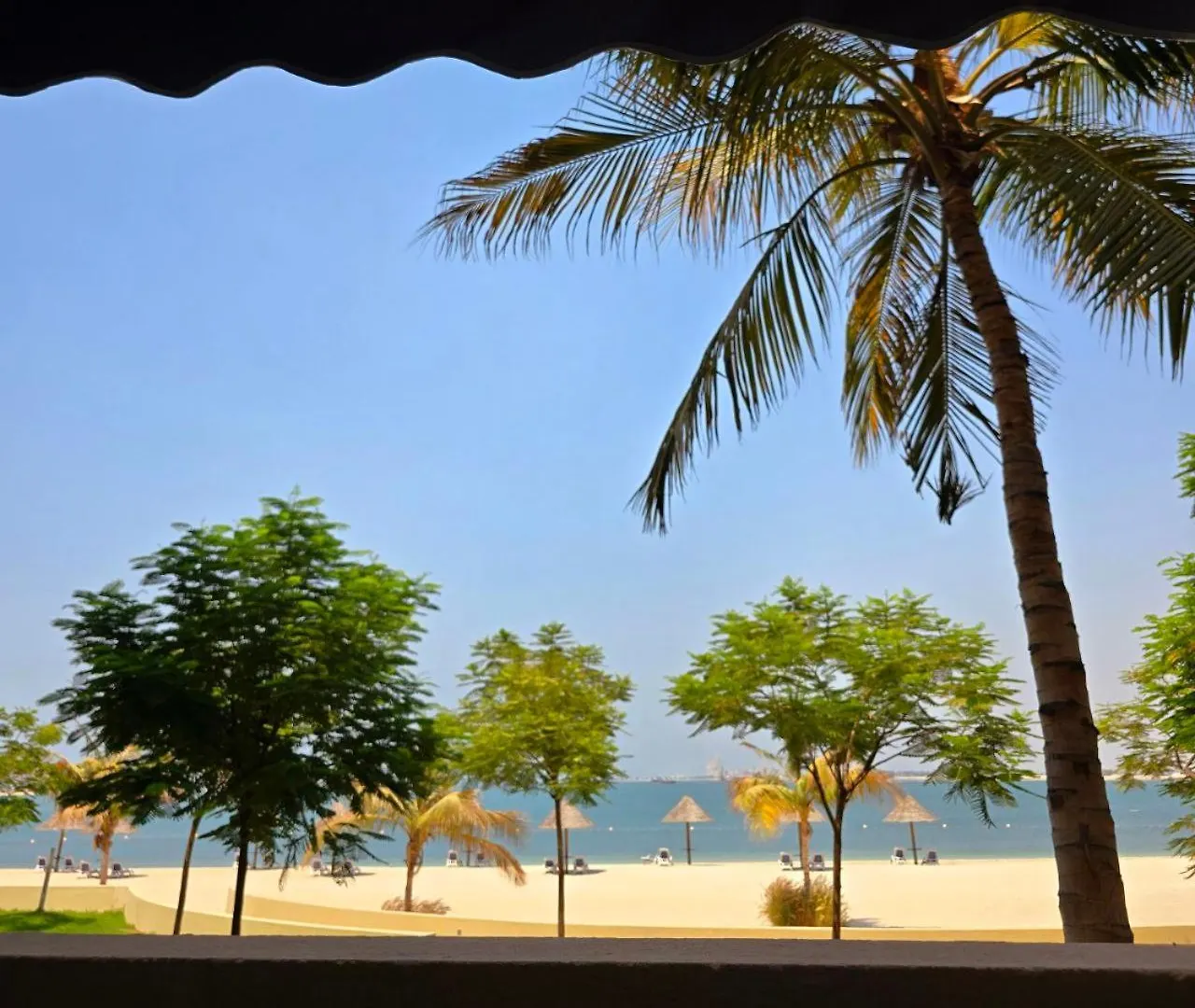 Seaview Escape Family Two-Bedroom Apartment With Seaview Ras al-Khaimah